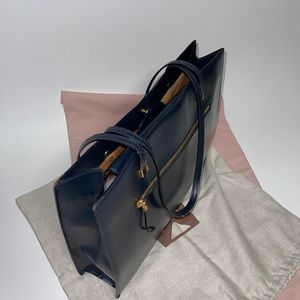 SISO Women's ITALY vintage leather bag!
